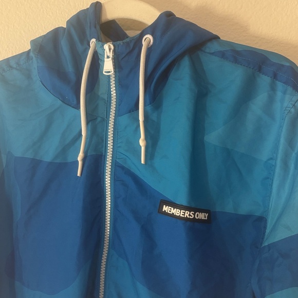 MEMBERS ONLY Windbreaker Jacket with hood - Picture 2 of 4
